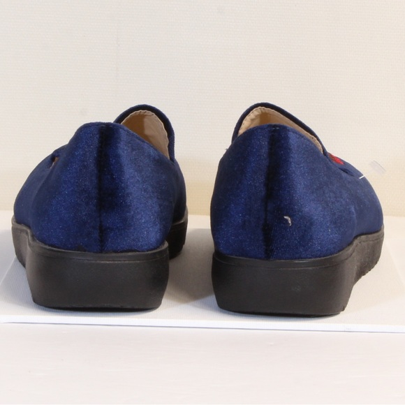 MOCA Blue Velvet Rose Embroidered Flats Slip On Loafers Women's Size 10 - Picture 5 of 8